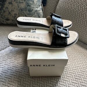 ANNE KLEIN SLIP-ON WEDGE SANDAL with IFLEX TECHNOLOGY